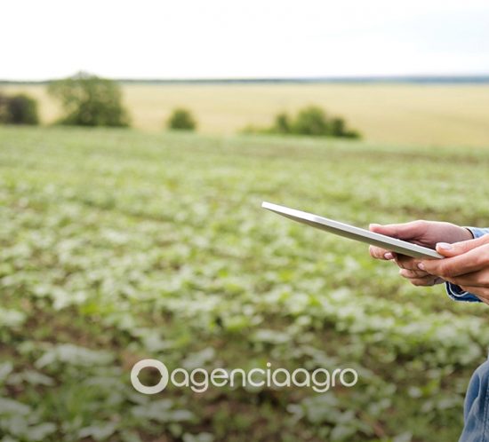 Transforming Agribusiness: Embracing a Digital-First Strategy for Enhanced Growth