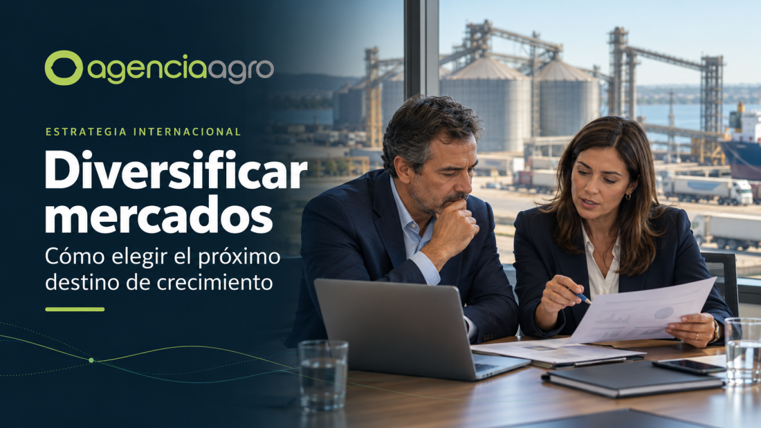 CEO y directora comercial analizan una expansión internacional en una oficina junto a una terminal de granos.
